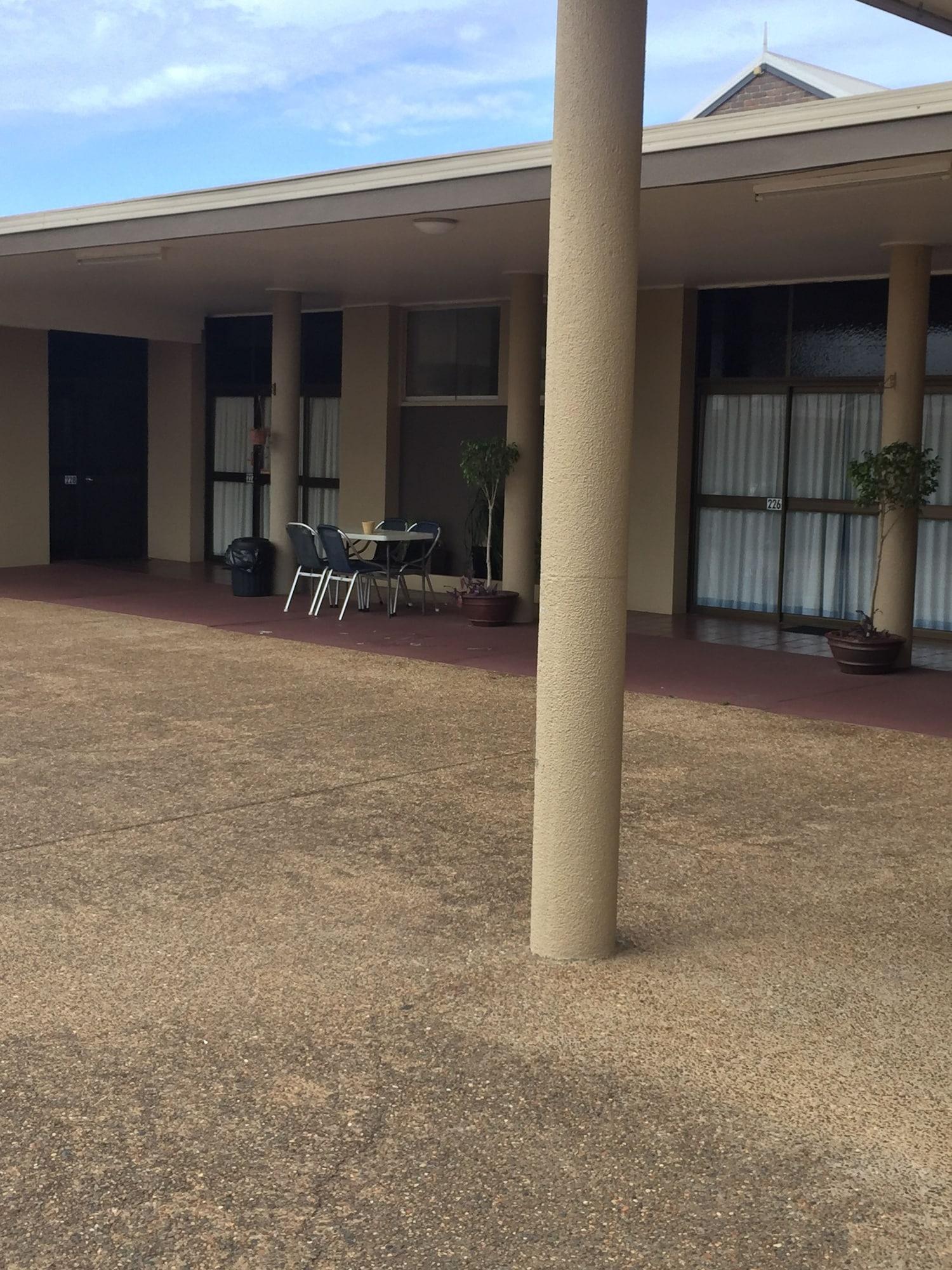 Econo Lodge Park Lane Bundaberg Exterior foto